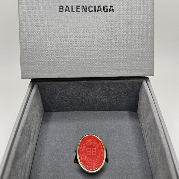 Balenciaga US 9 60 Gold Red Oval Chevaliere Ring Crest Seal Signet Coat Of Arms - Picture 3 of 13